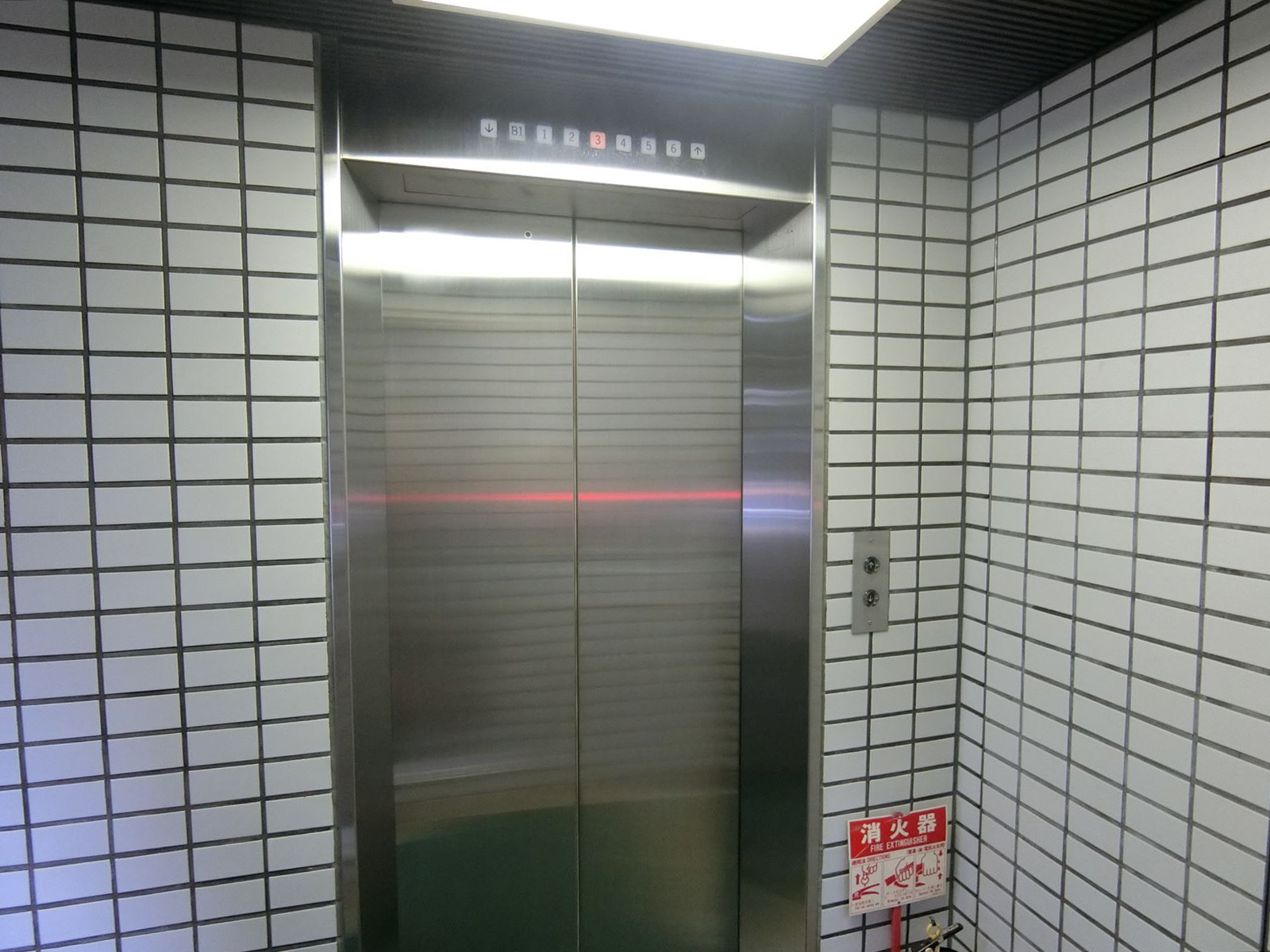 エレベーター