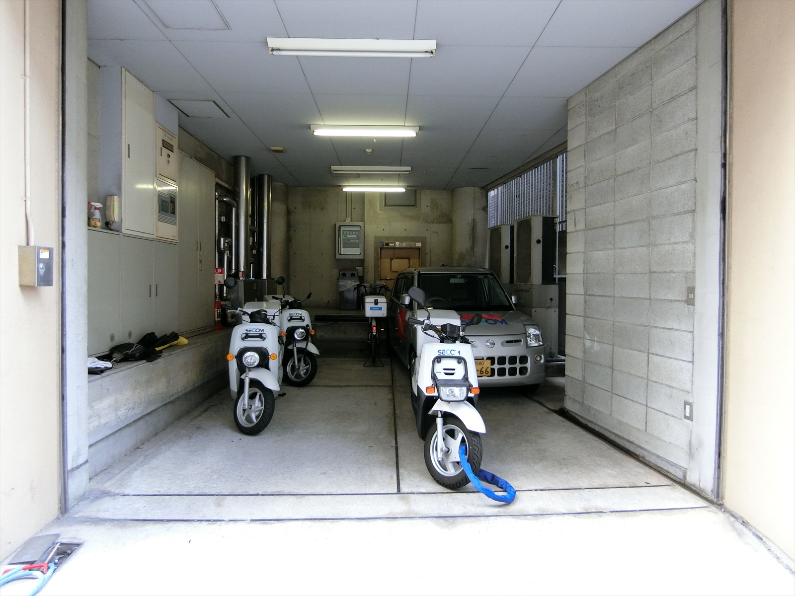 駐車場
