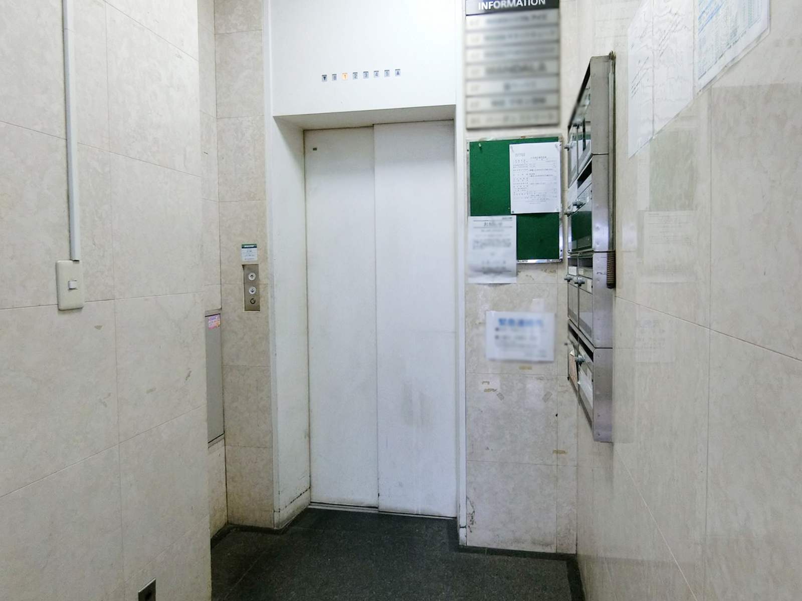 エレベーター