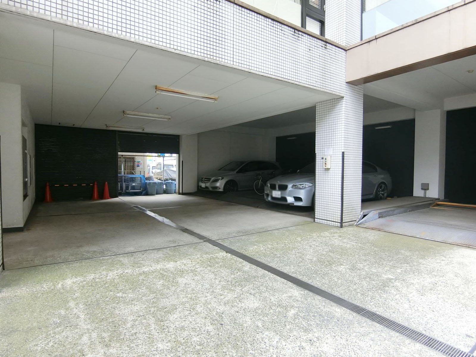 駐車場