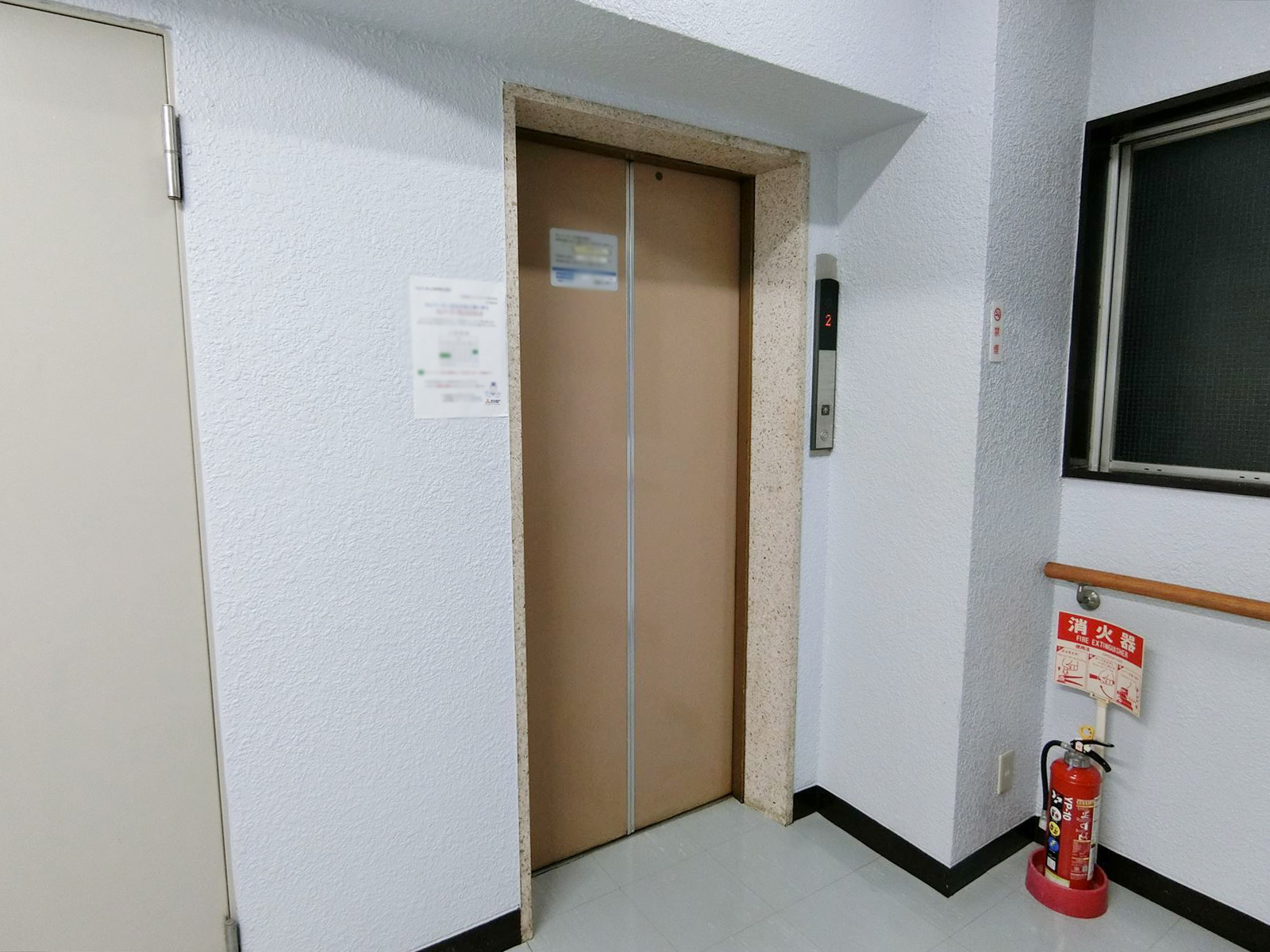 エレベーター