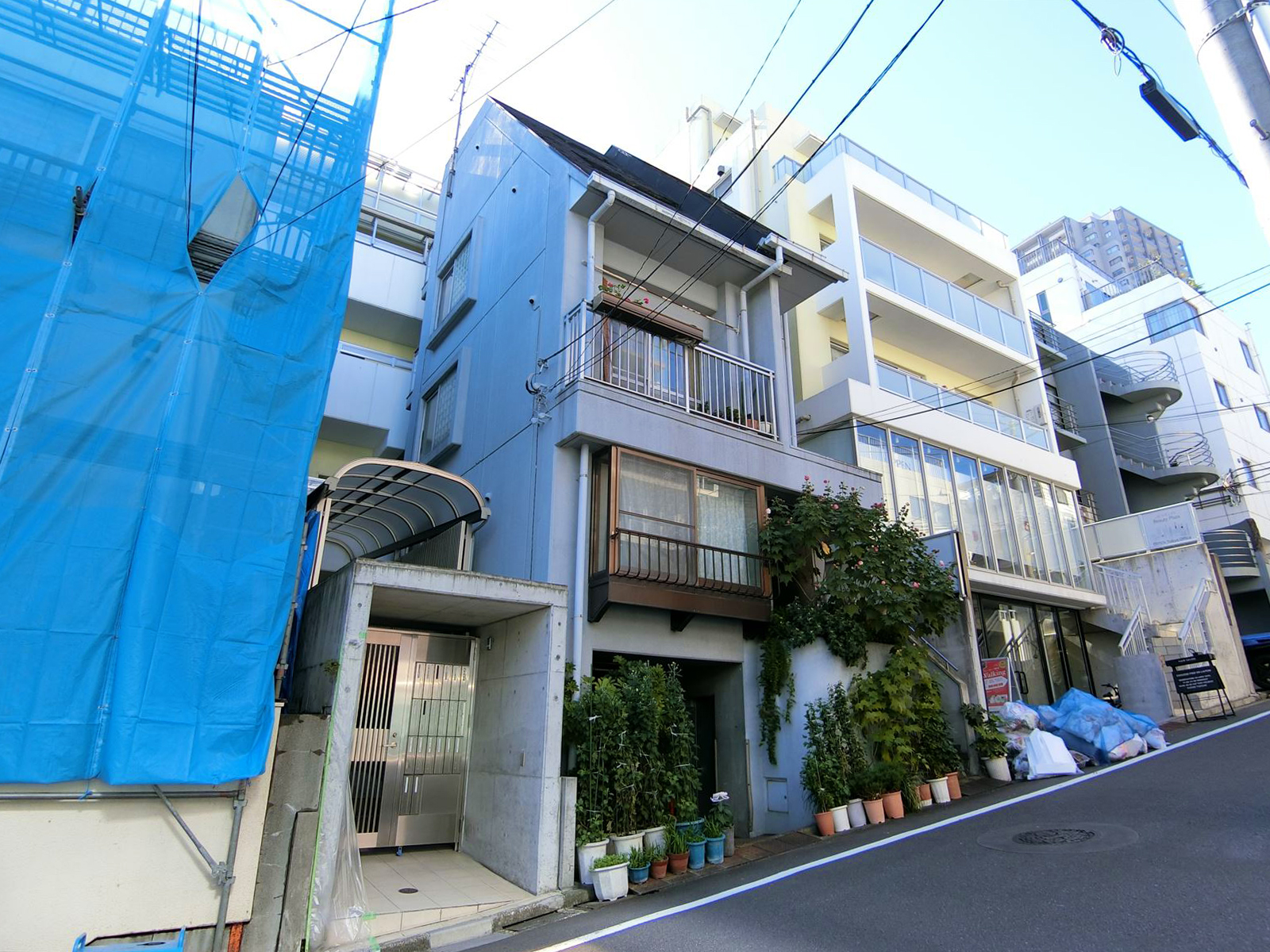 横向きの外観
