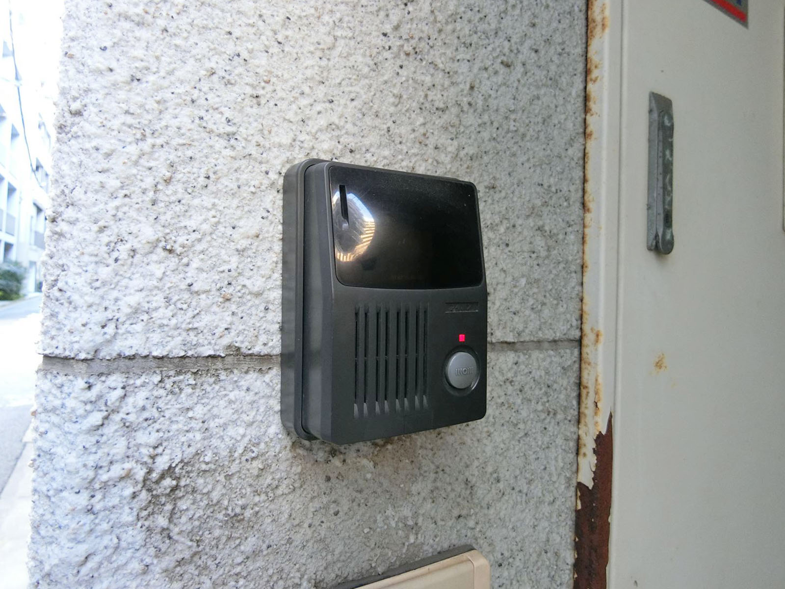 インターホン