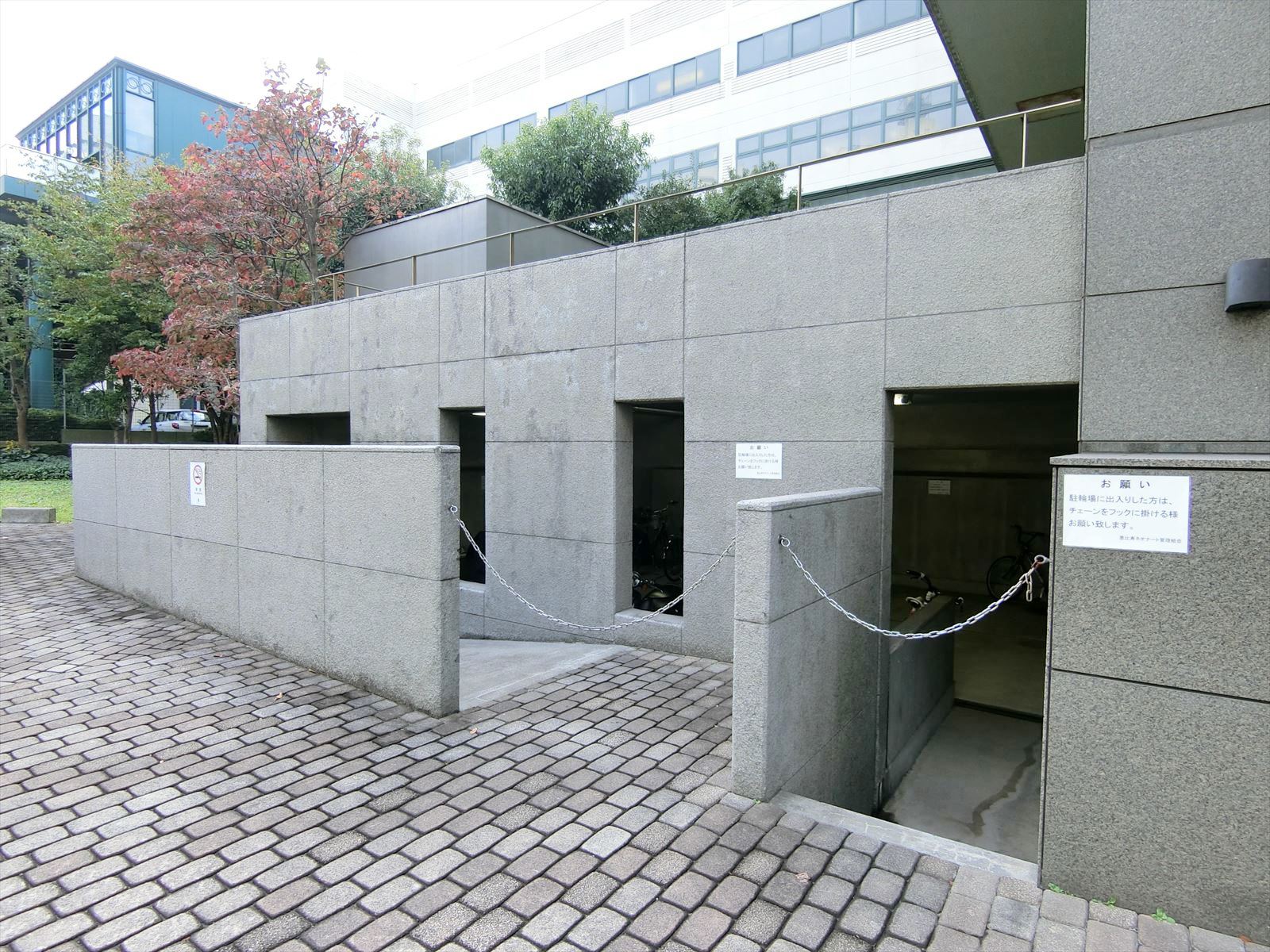 駐輪場