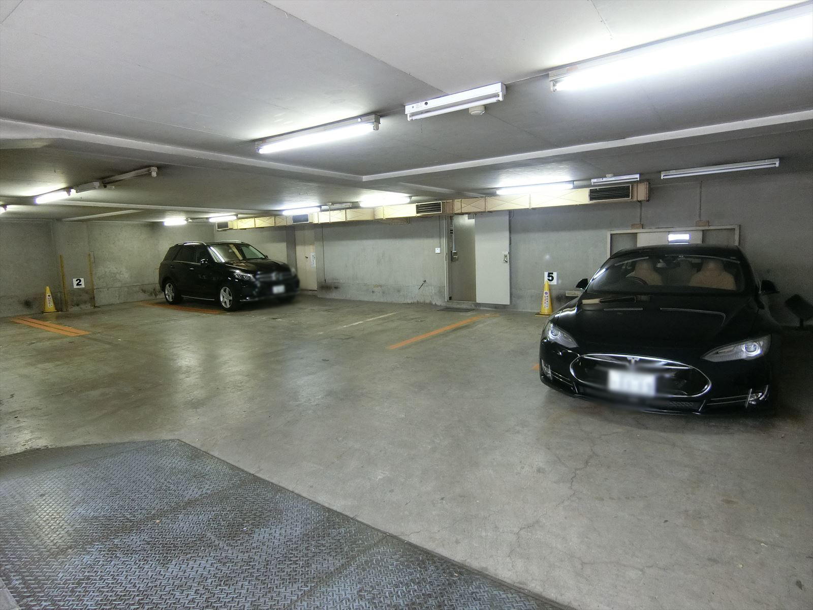 駐車場併設