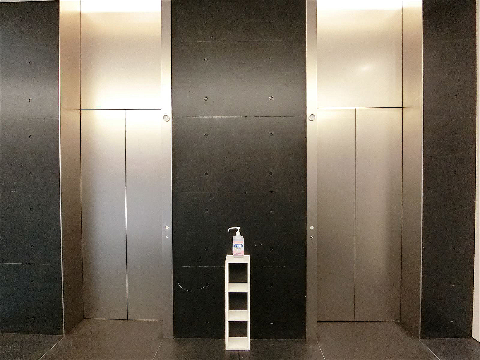 エレベーター