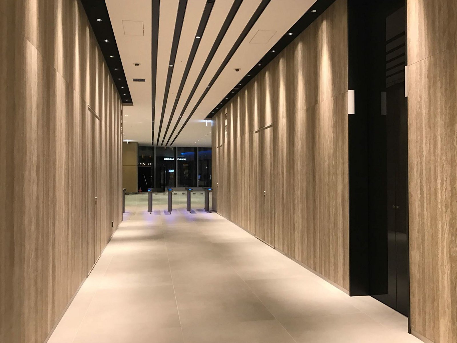エレベーターホール