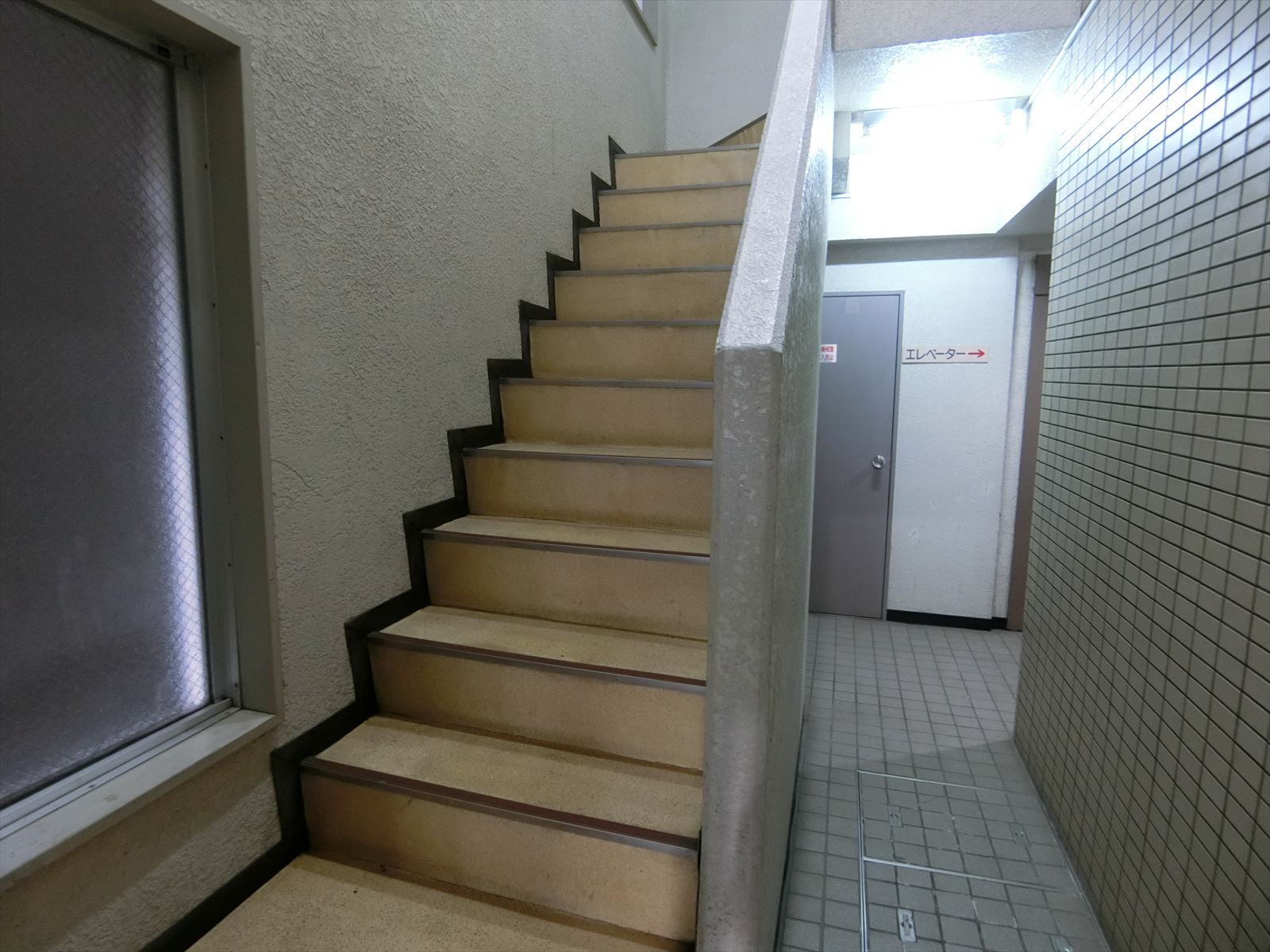 内階段