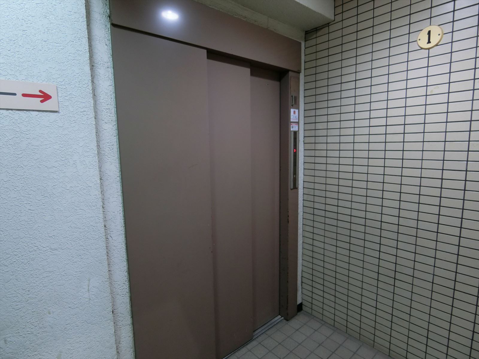 エレベーター
