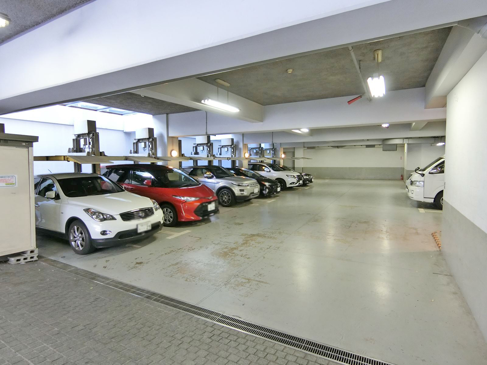駐車場