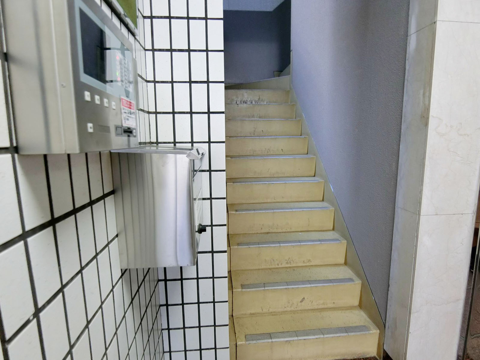 内階段