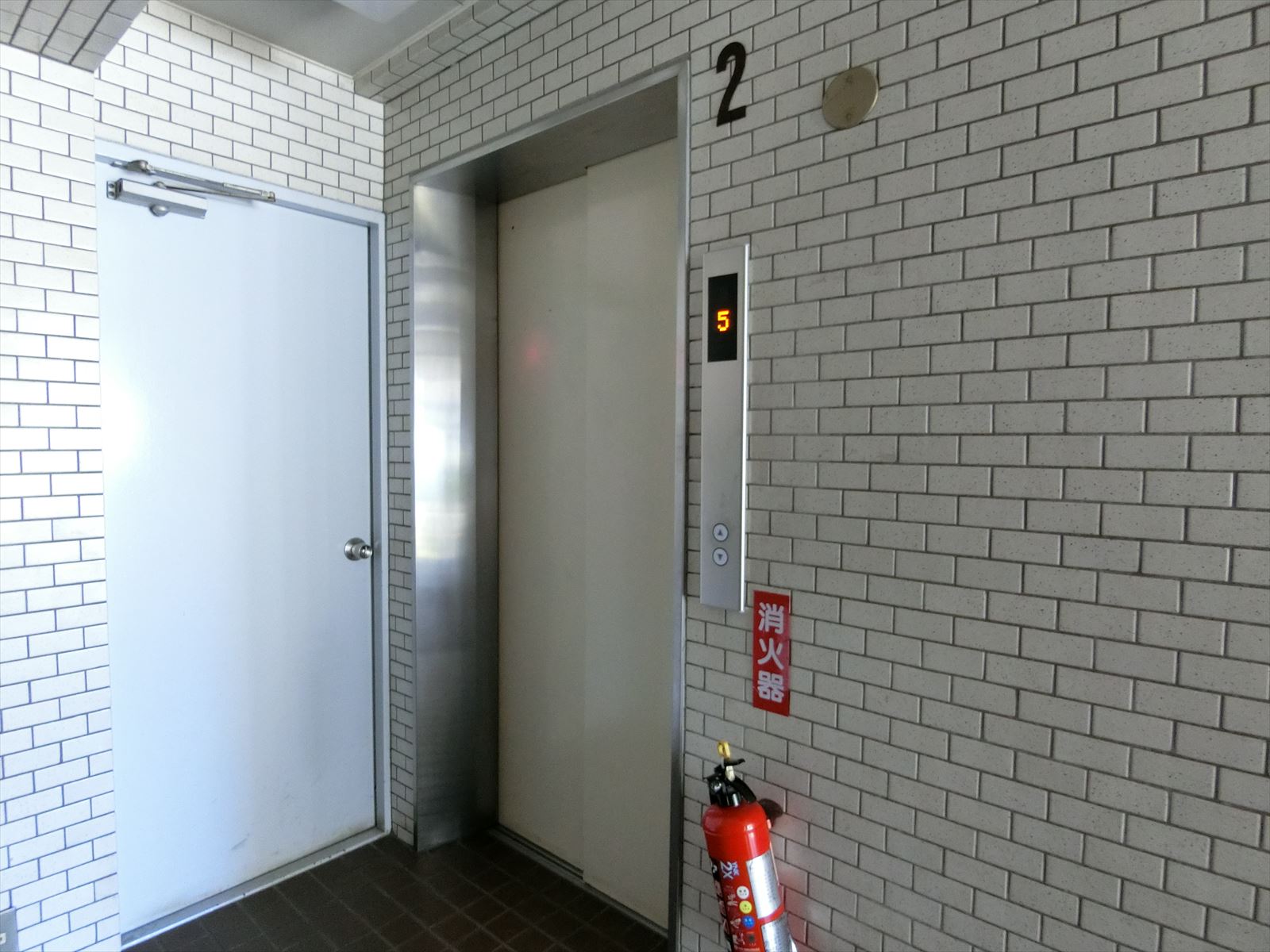 エレベーター