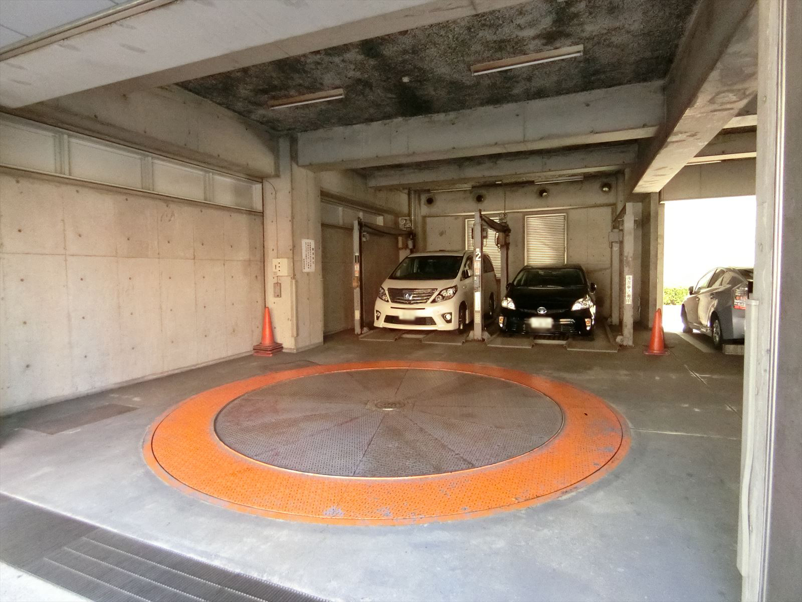 駐車場