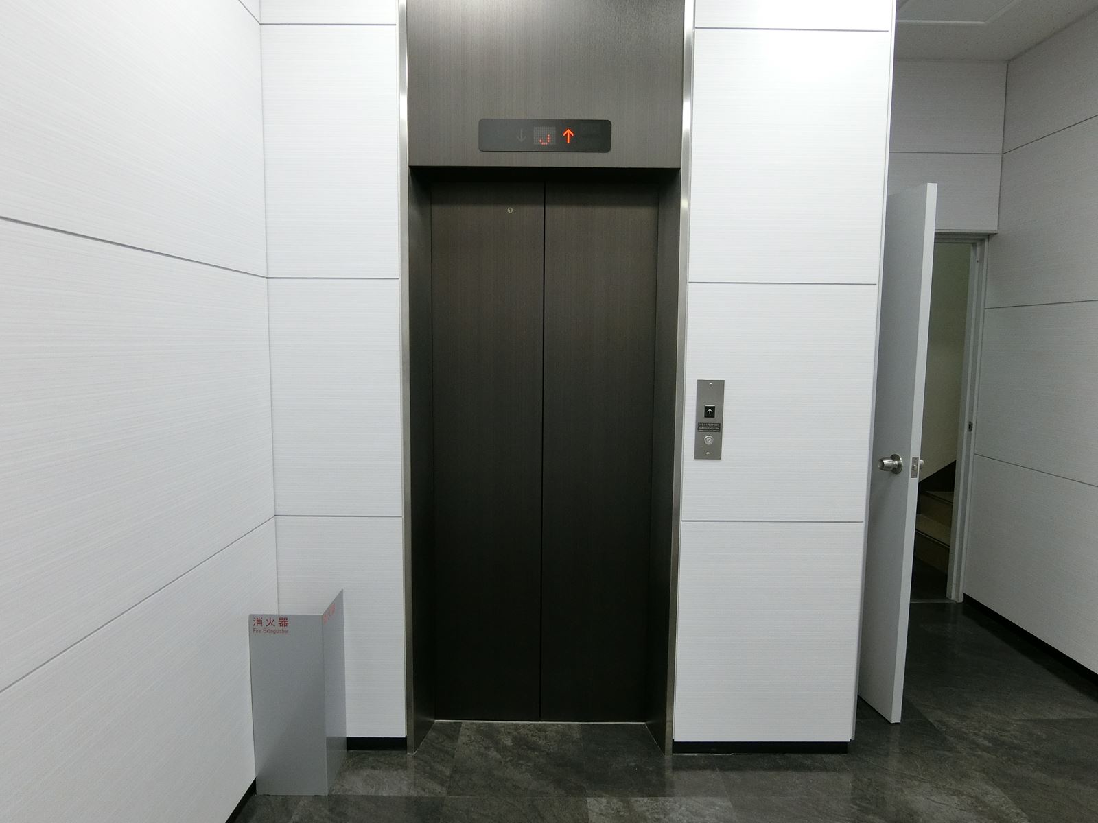 エレベーター
