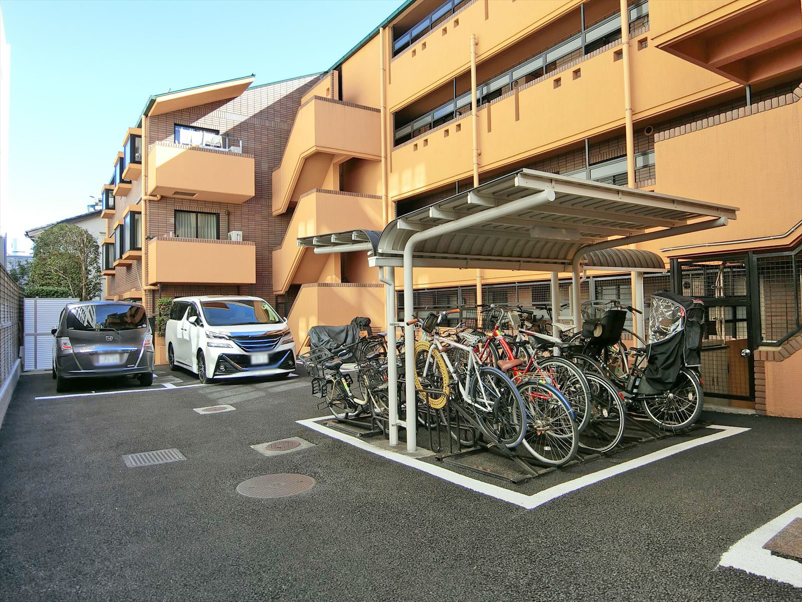 駐車場併設