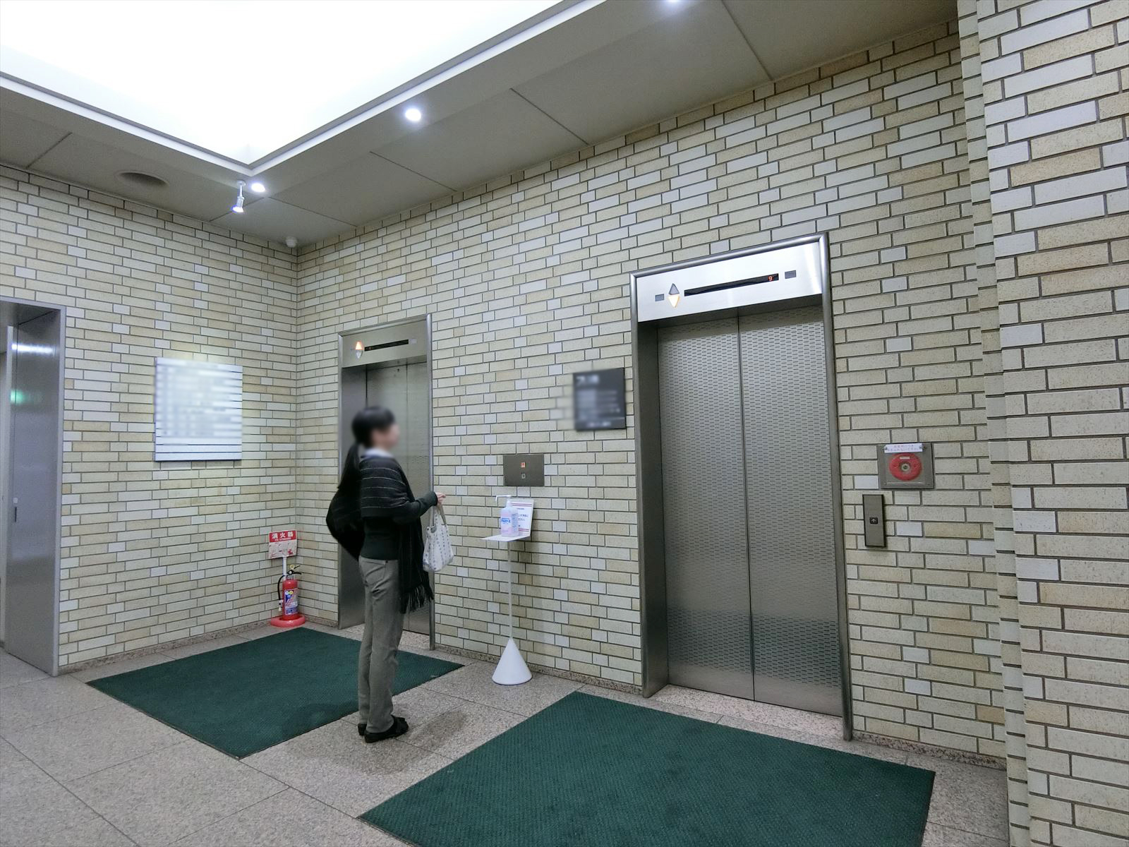 エレベーターホール