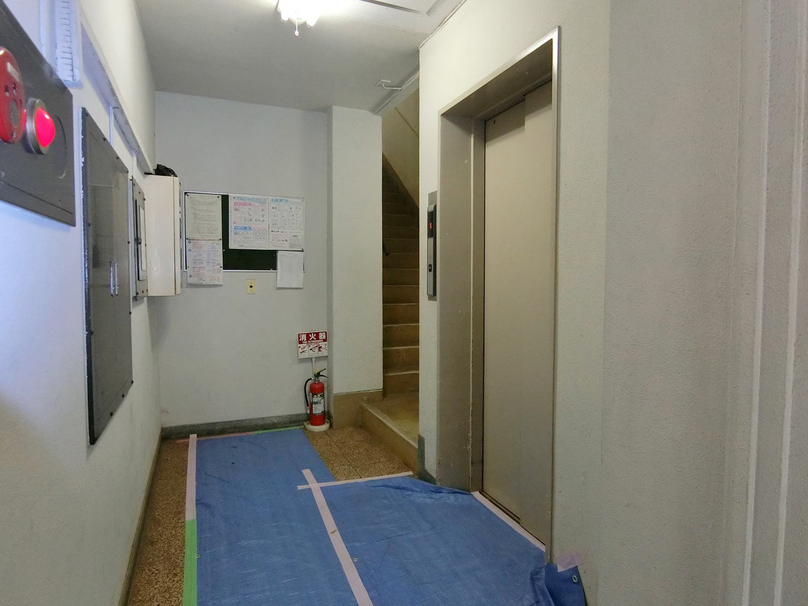 エレベーターホール