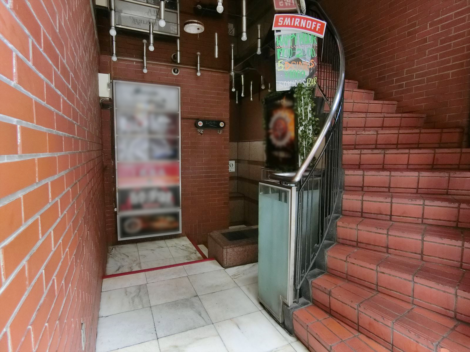 エントランスホール