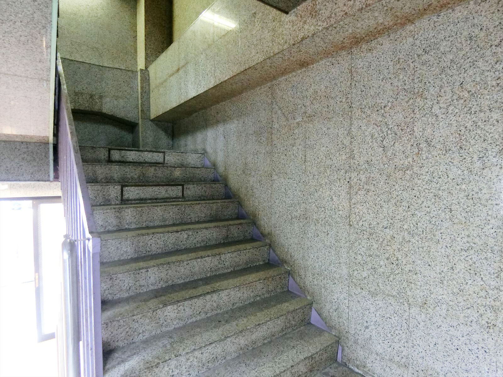 内階段