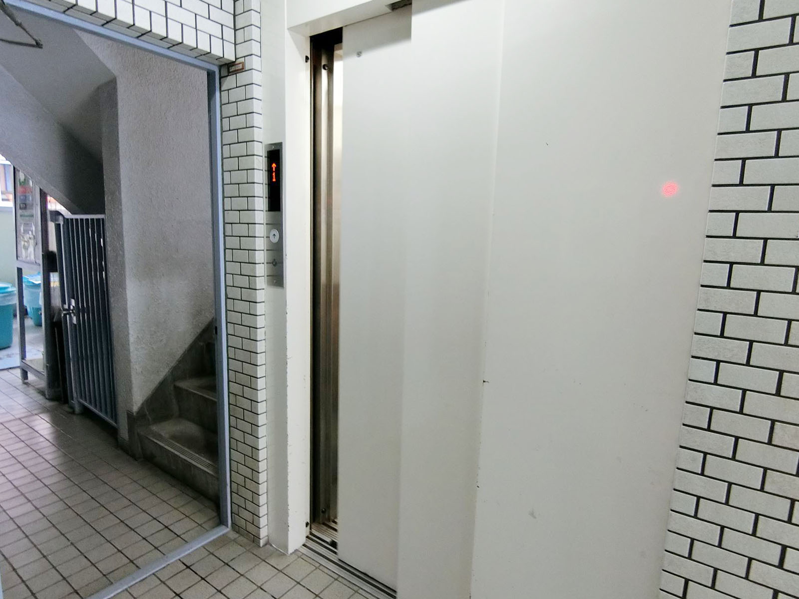 エレベーター