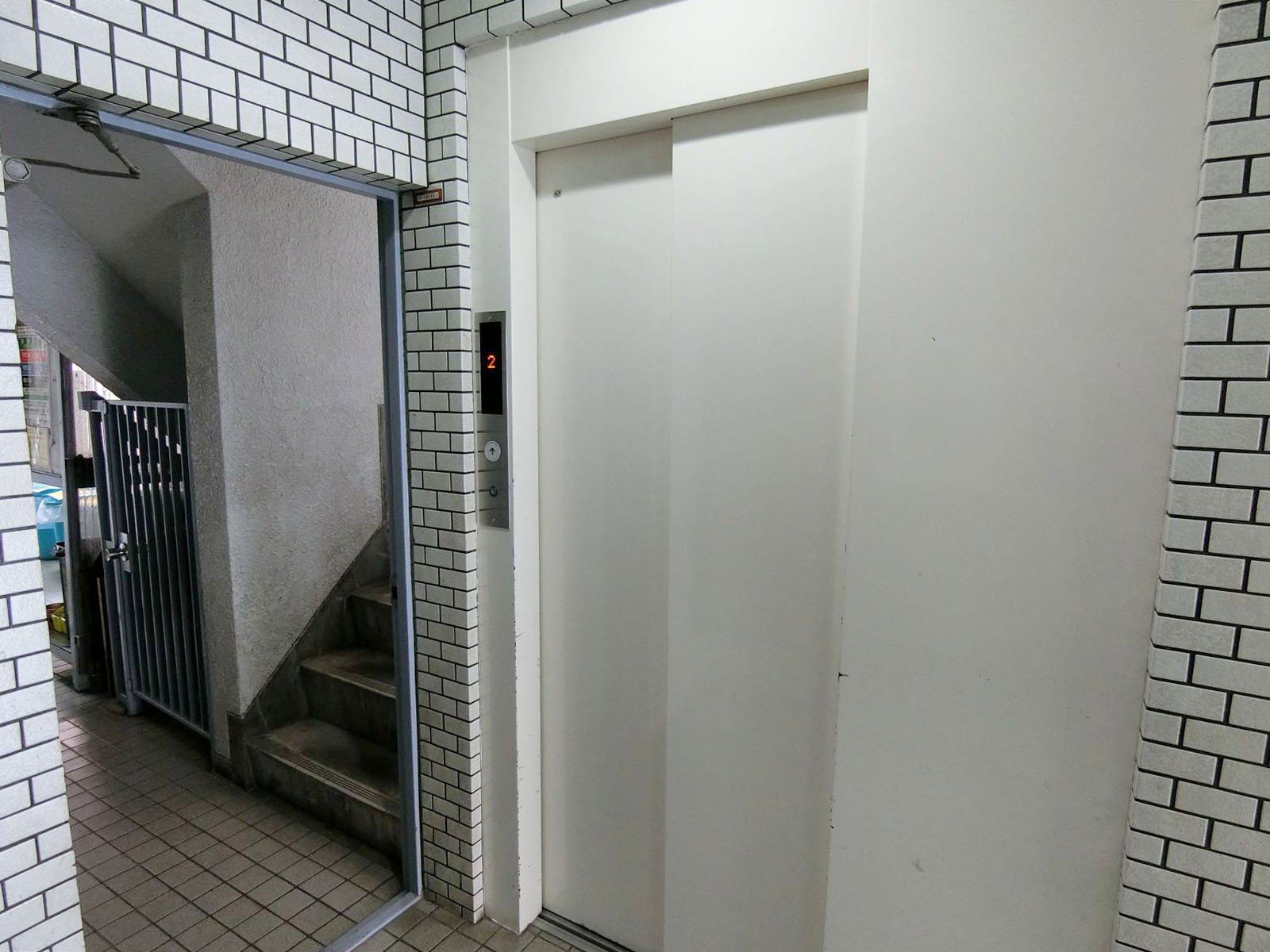 エレベーター