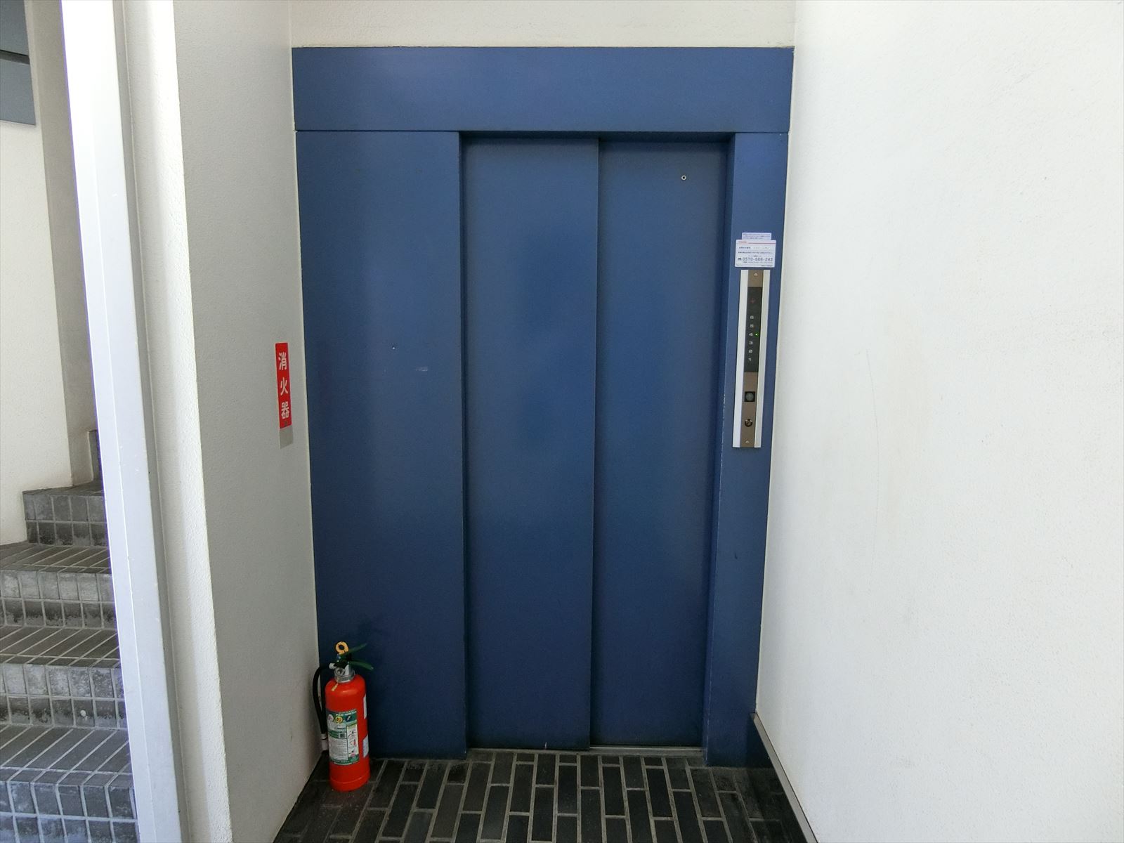 エレベーター