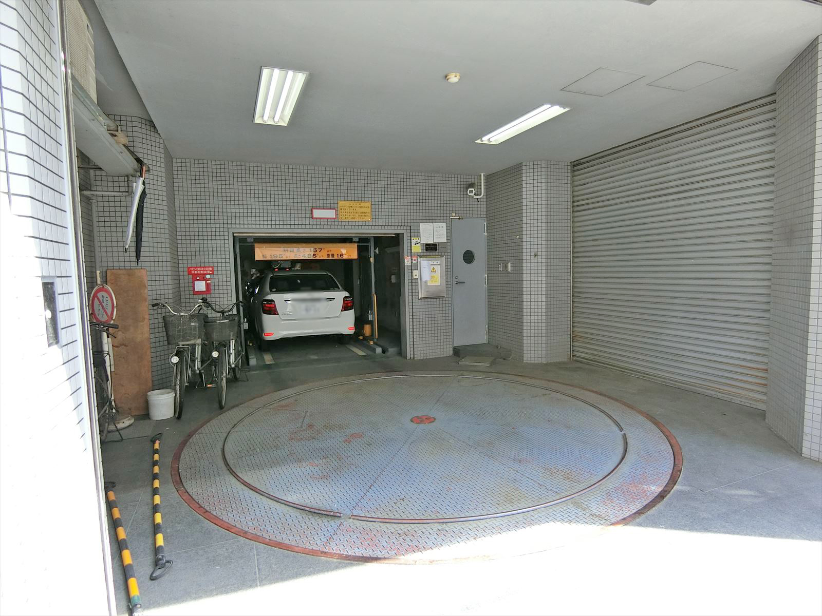 駐車場