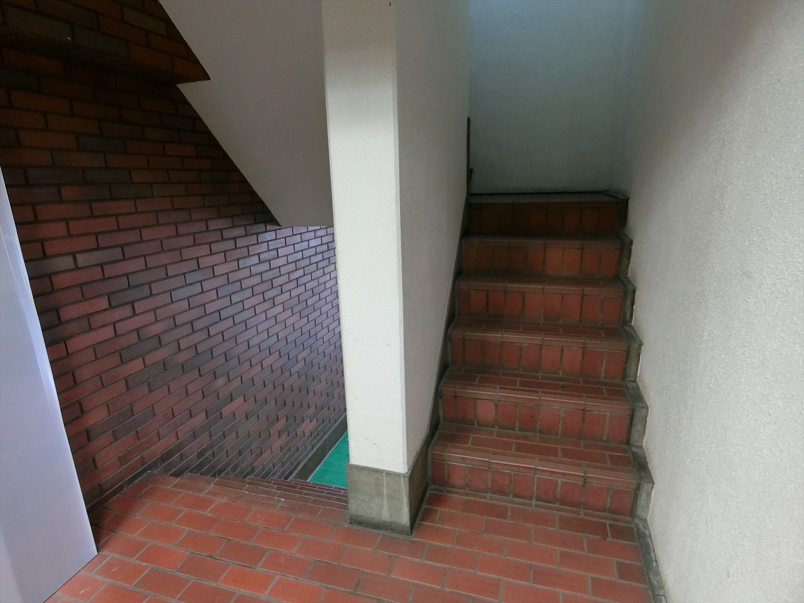内階段