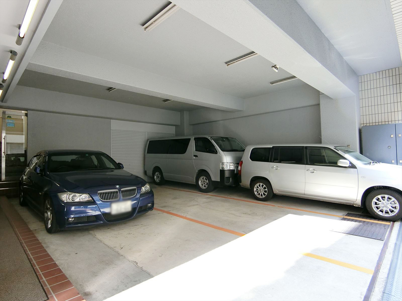 駐車場