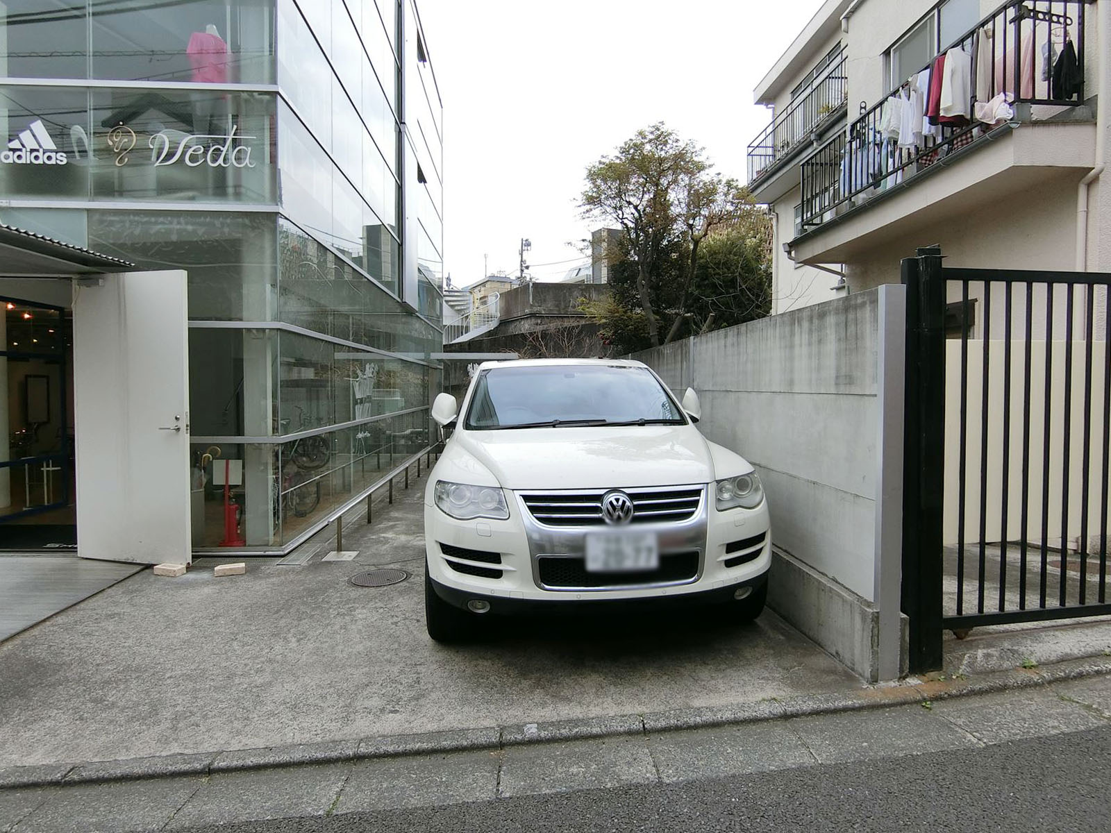 駐車場
