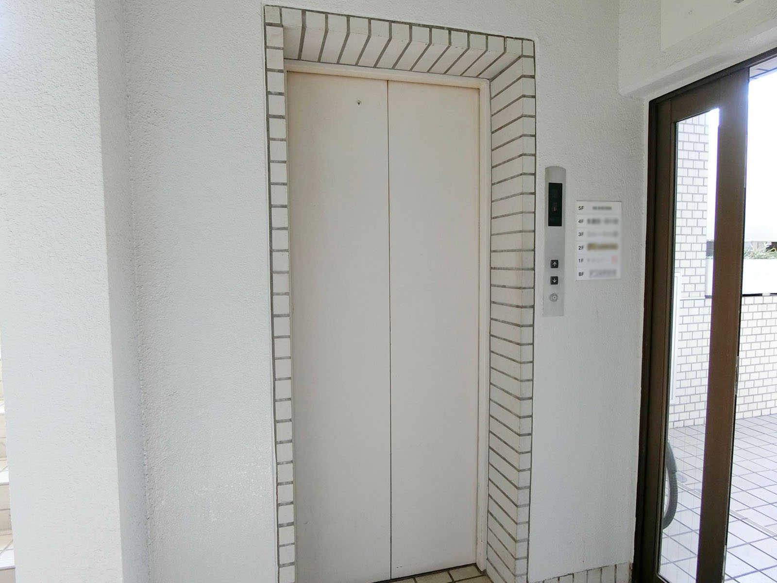 エレベーター