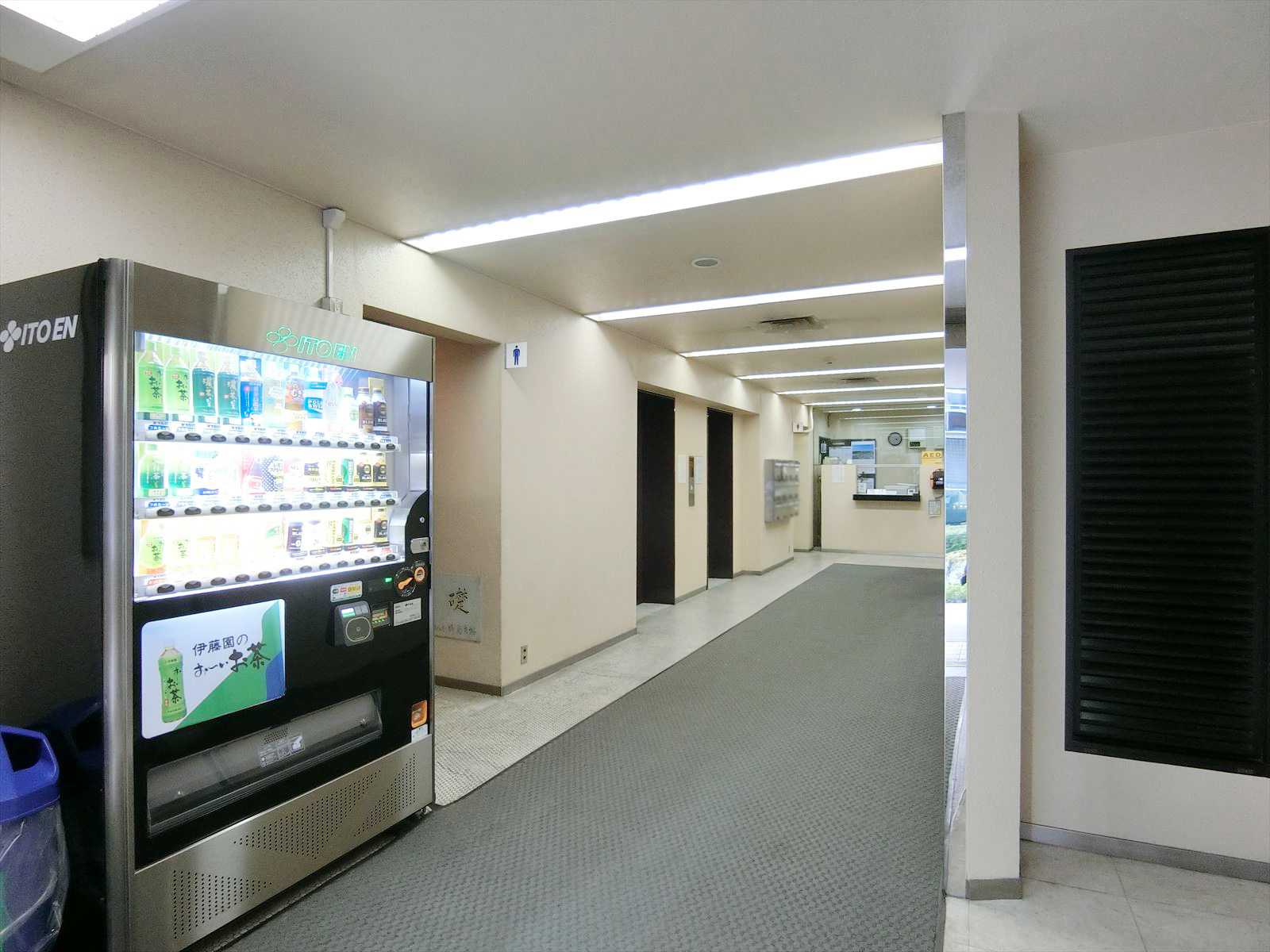 エントランス