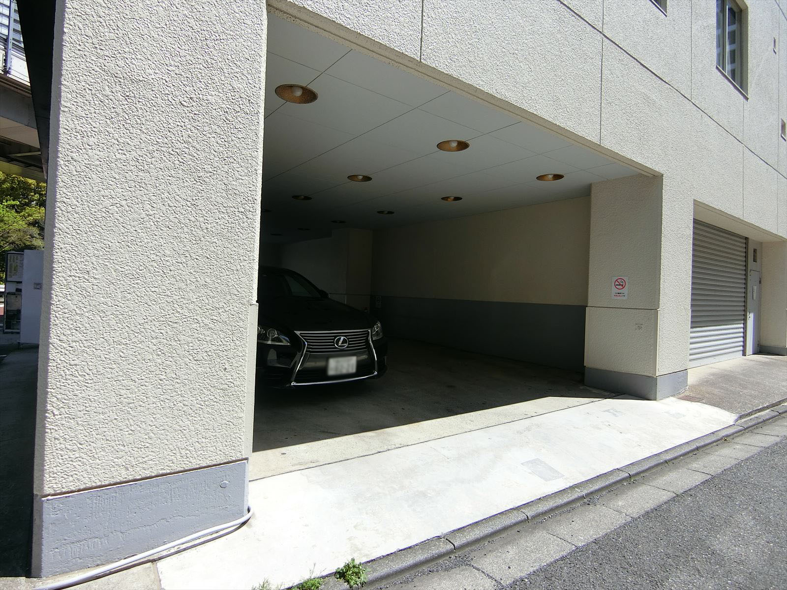 駐車場併設