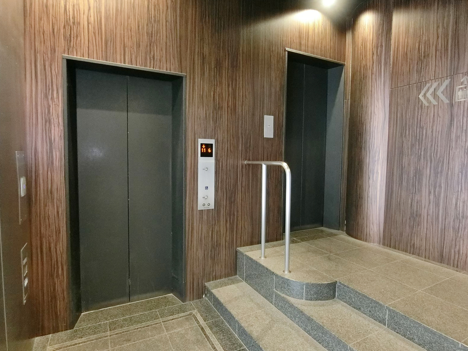 エレベーター