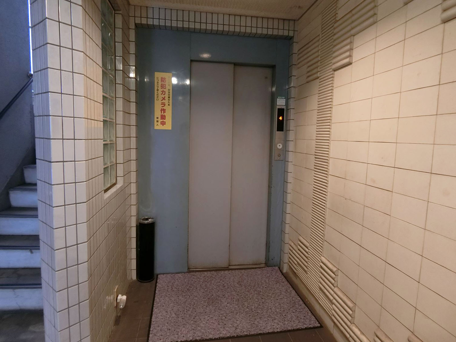 エレベーター