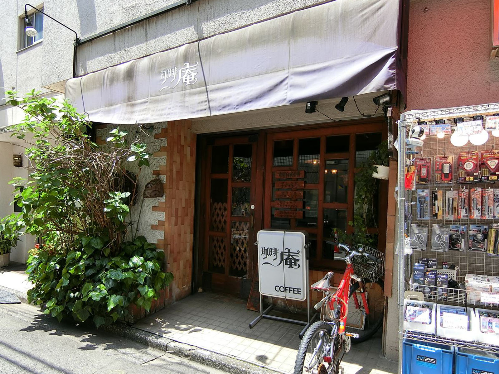 1階の喫茶店