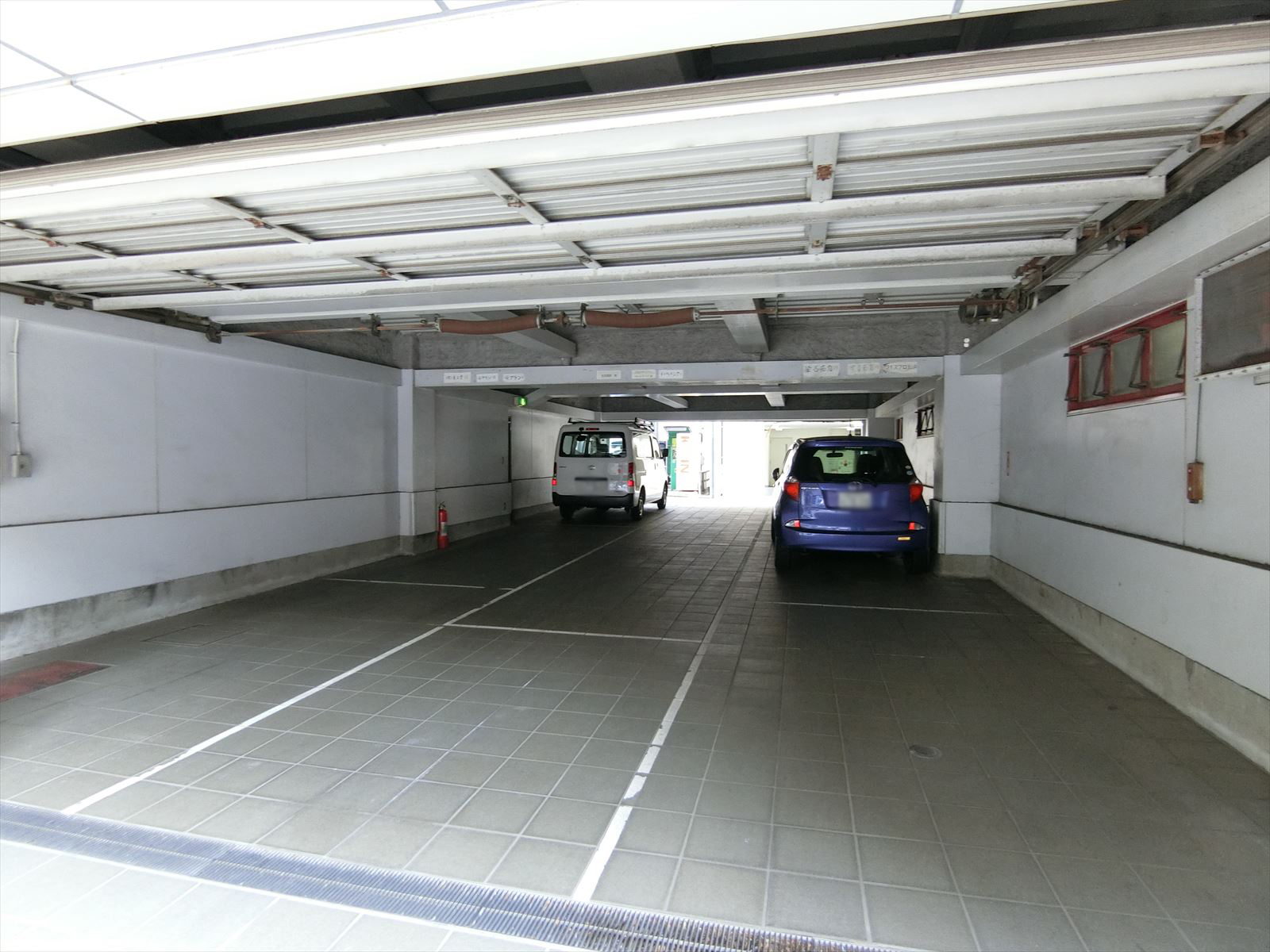駐車場併設