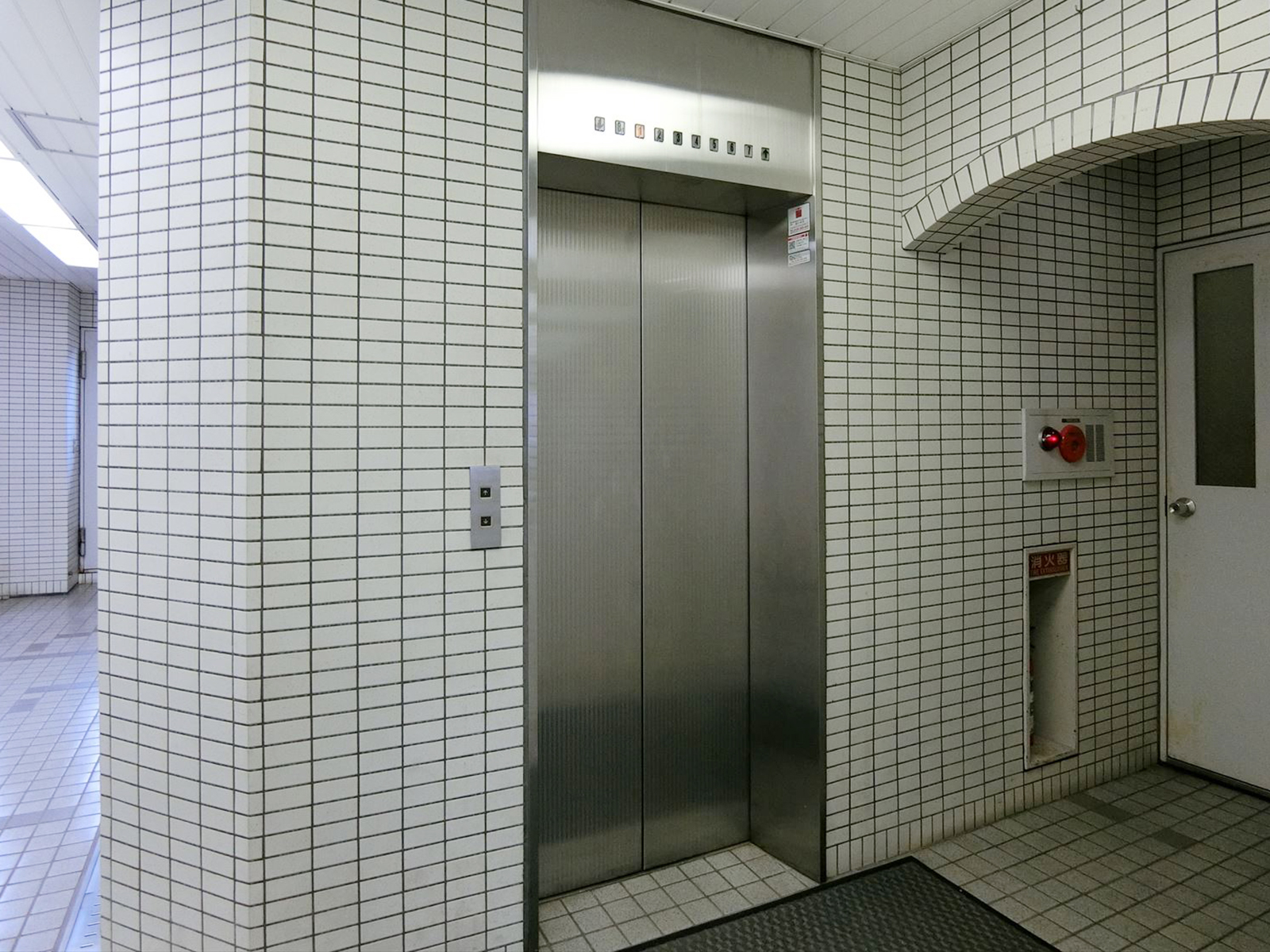 エレベーター
