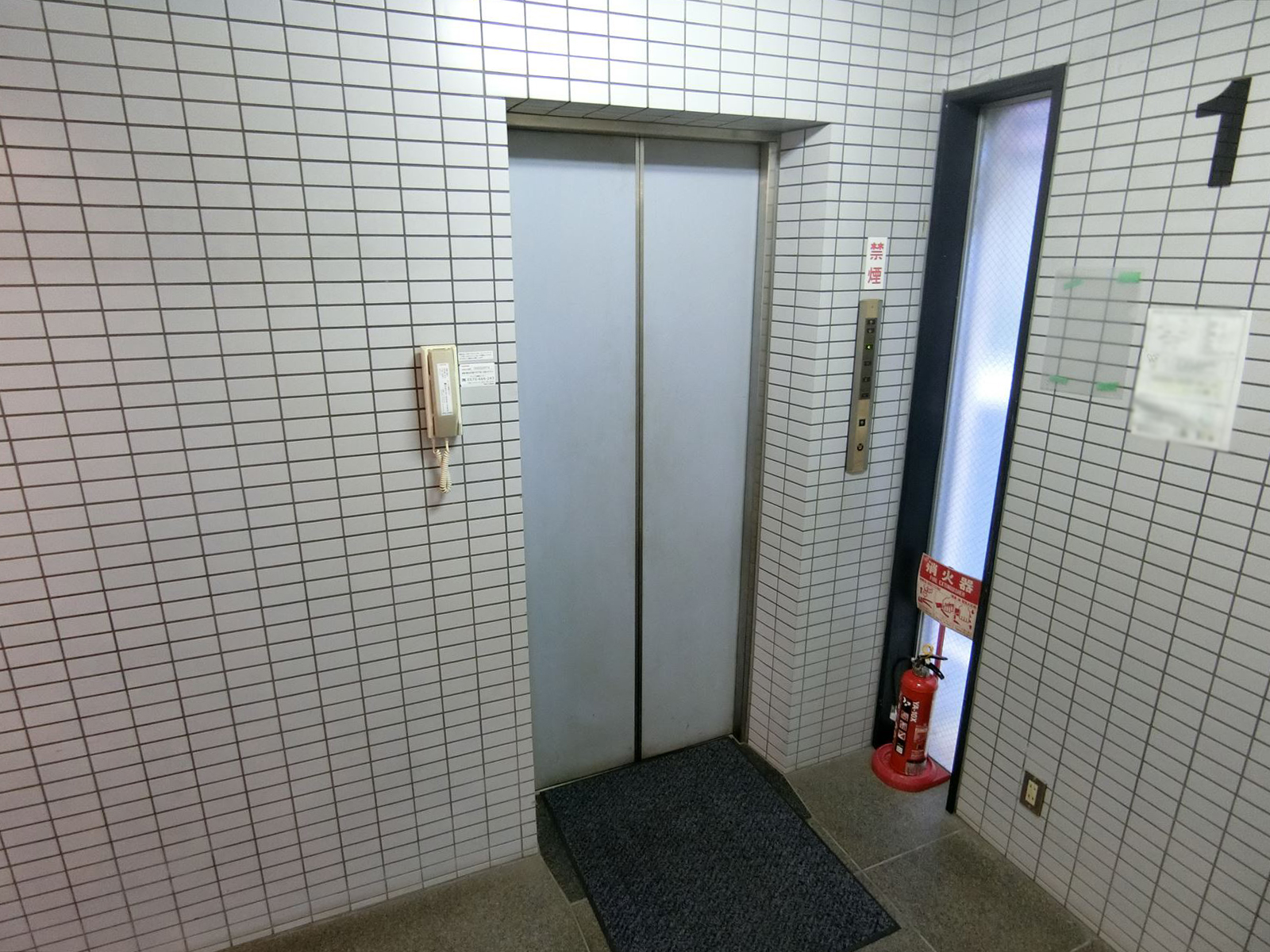 エレベーター