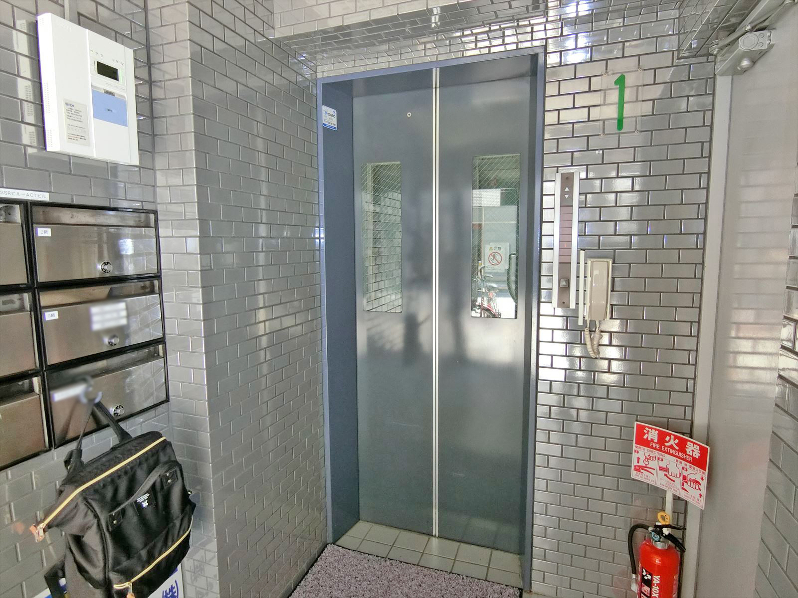 エレベーター