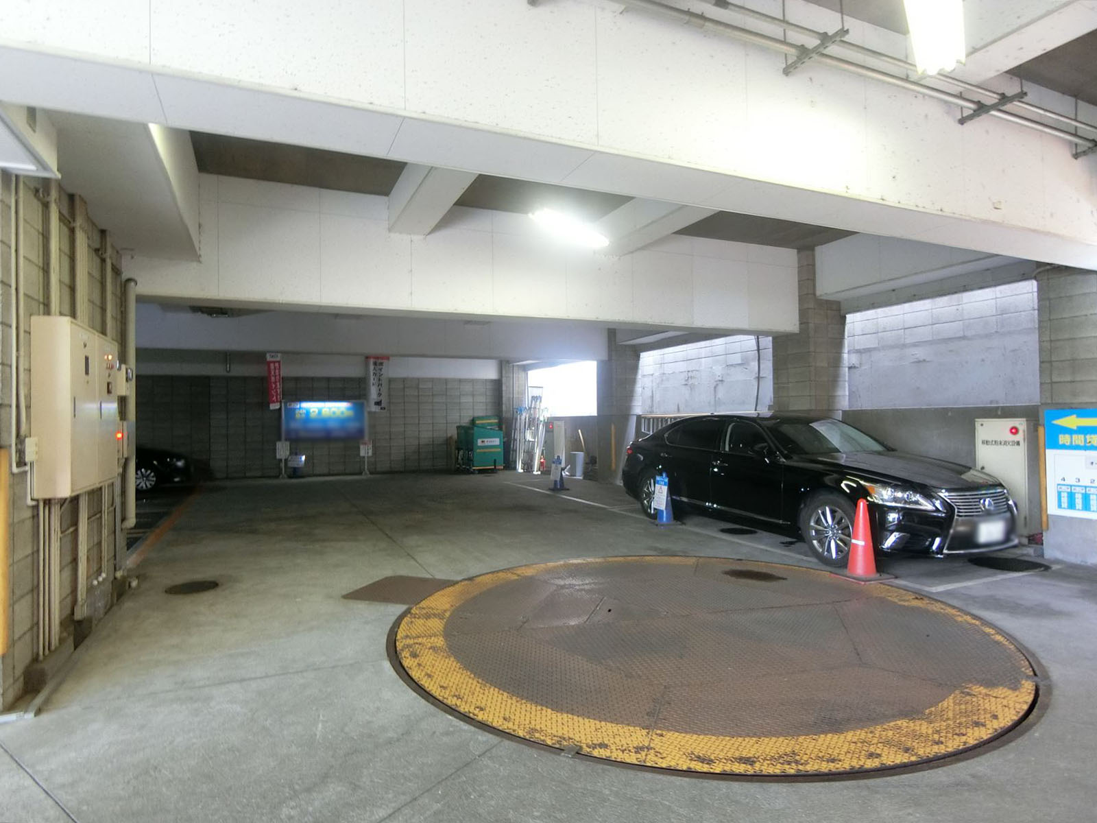 駐車場