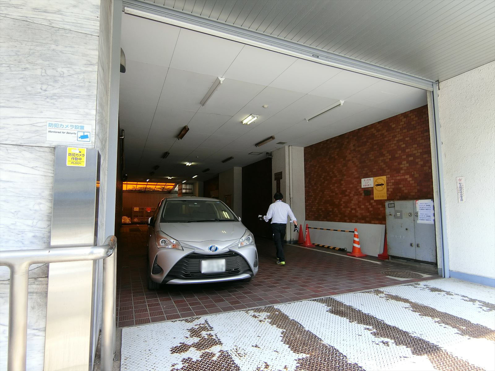 駐車場併設