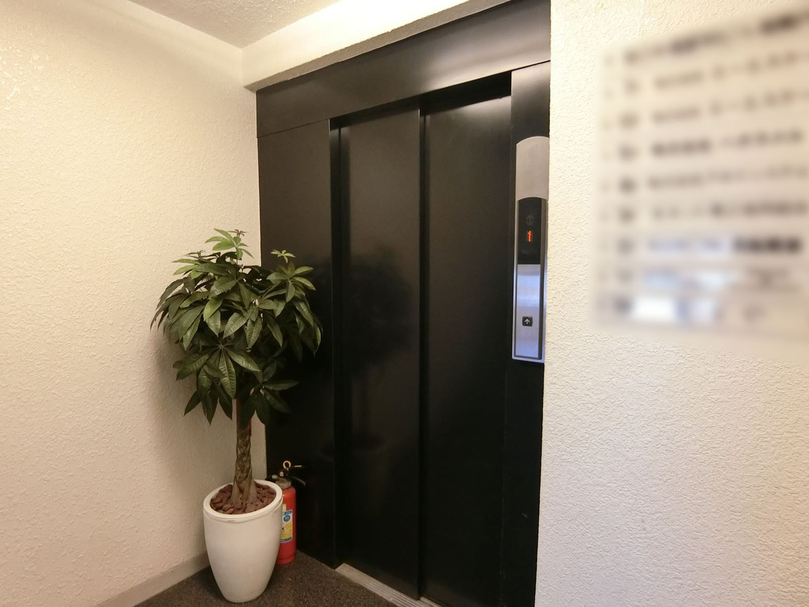 エレベーター