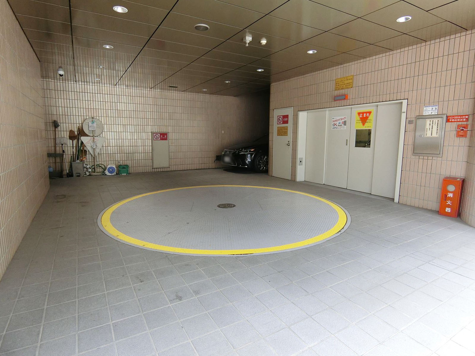 駐車場