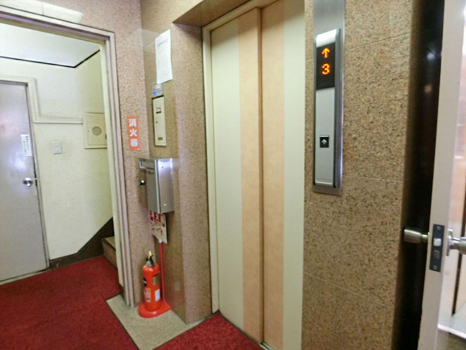 エレベーター
