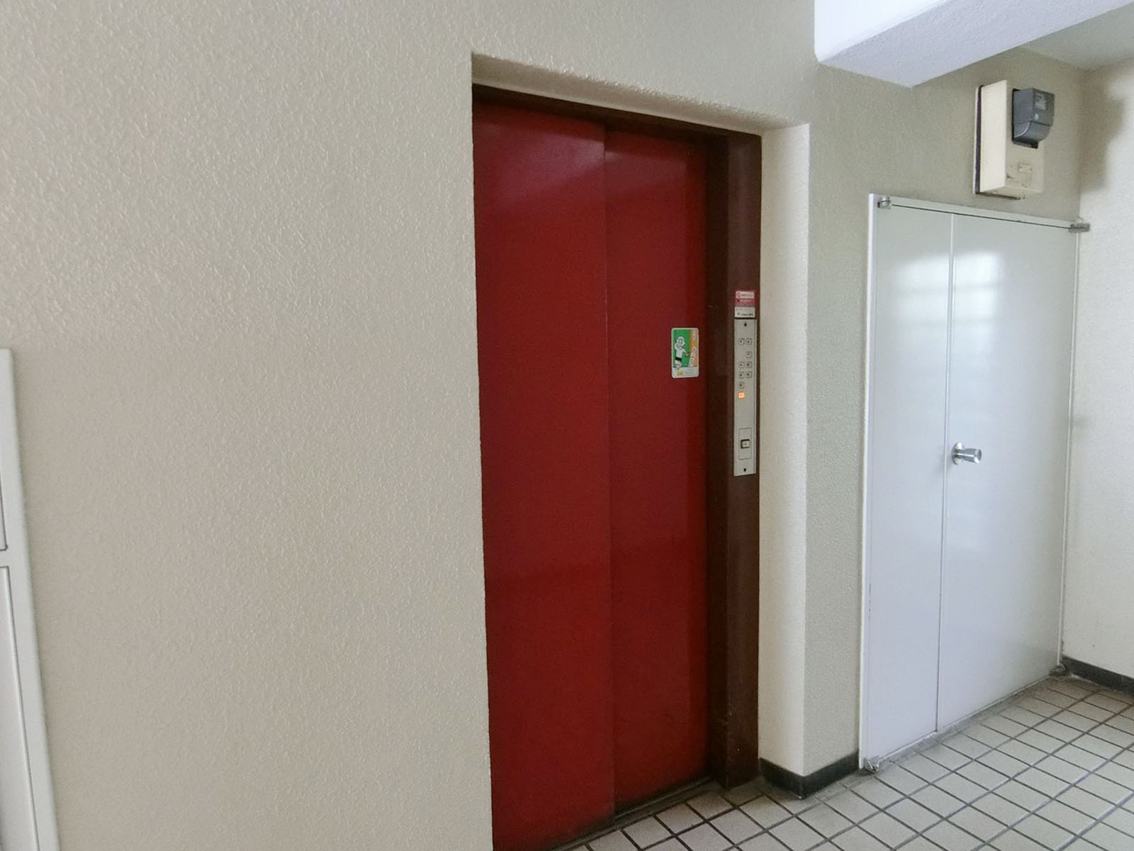 エレベーター