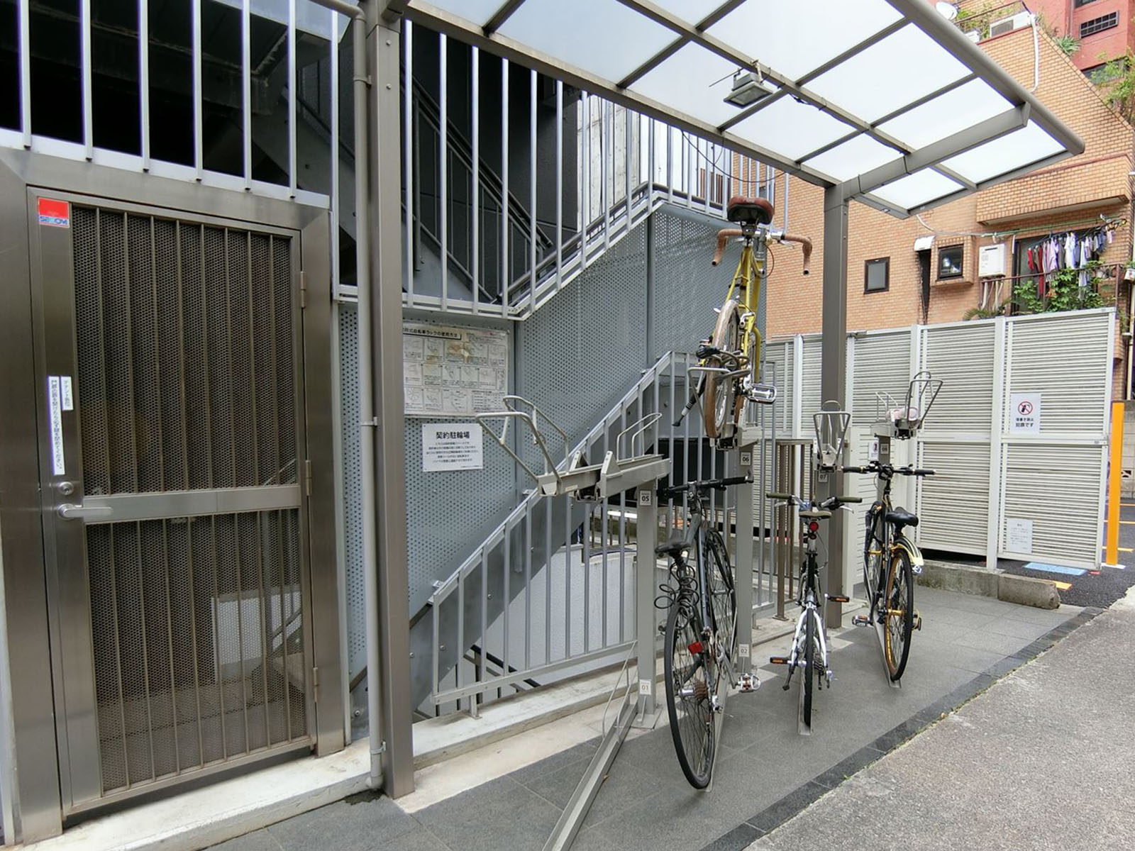 駐輪場