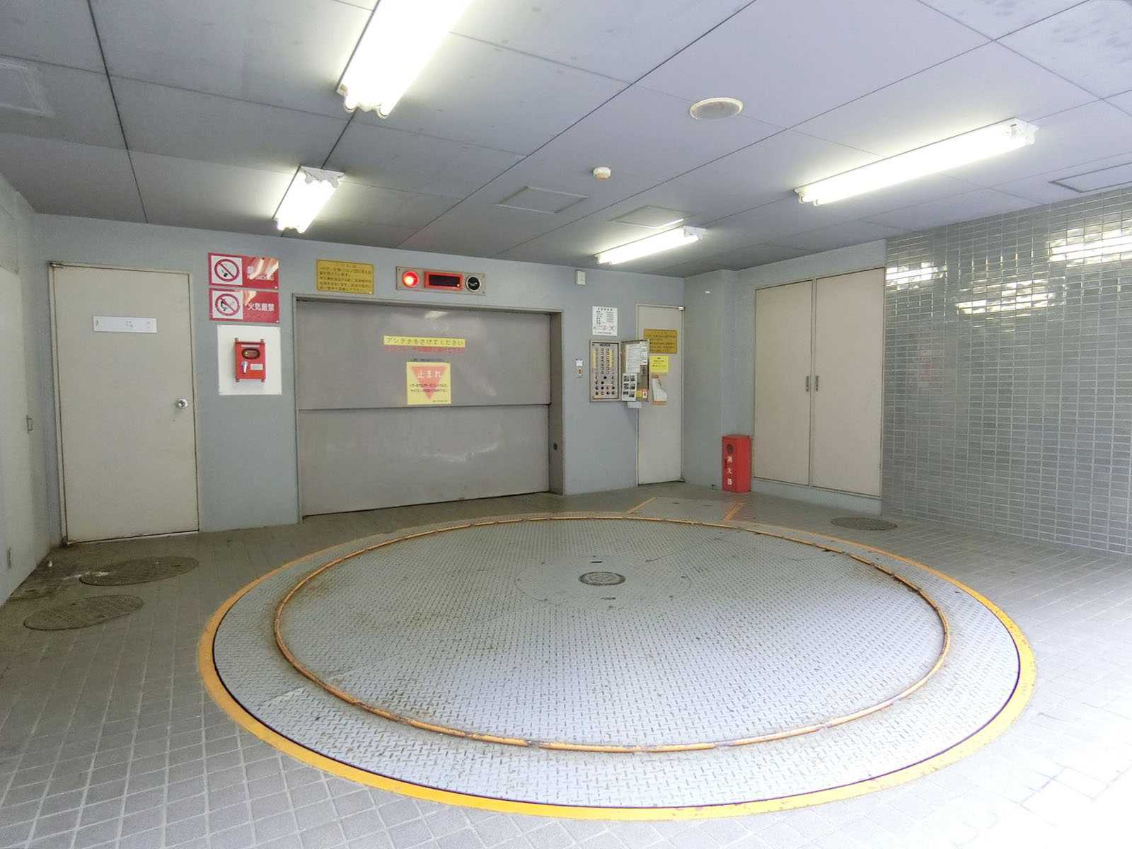 駐車場