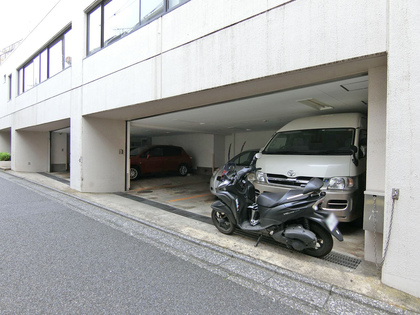 駐車場併設