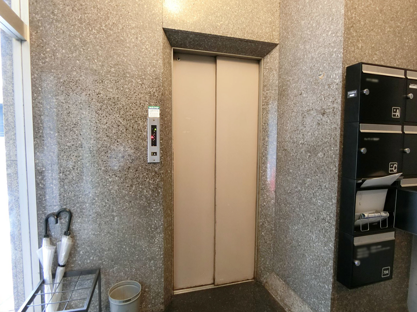 エレベーター